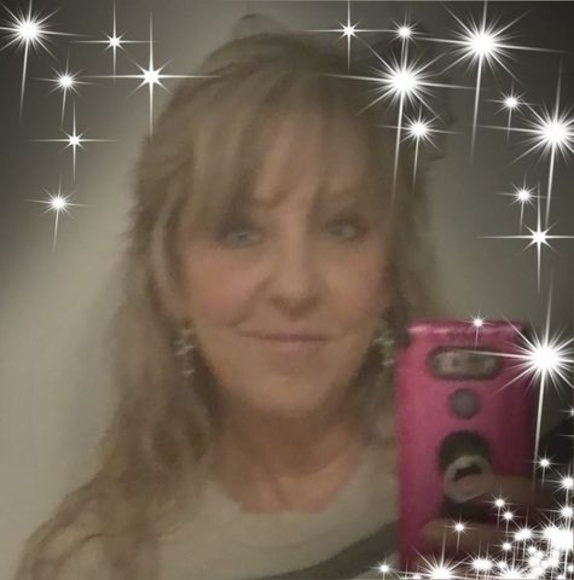 Meet your Posher, Tracy - Picture 1 of 1